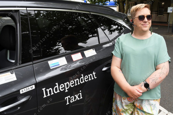 YRtaxi 2738585