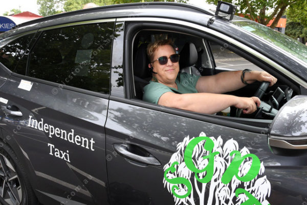 YRtaxi 2738589