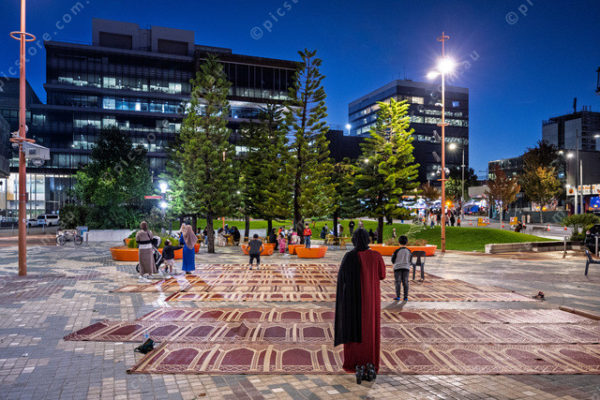 market 2766977